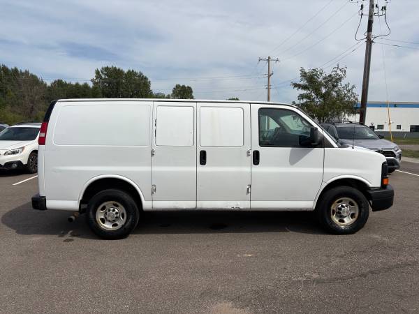 2014 Chevrolet Express 2500 - Photo 5