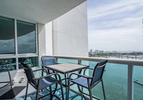 $88 / 2br - 1815ft2 - Oceanviews (Daytona Beach)63791525693059121