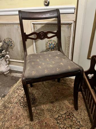 Free antique chair 1