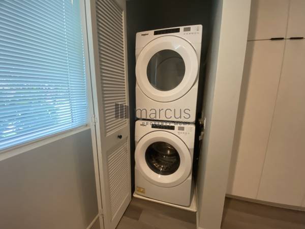 $2,050 / 414ft2 - 91-3617 Kamolehonua Street Unit #208 Available Now! (Ewa Beach)63939659034499124