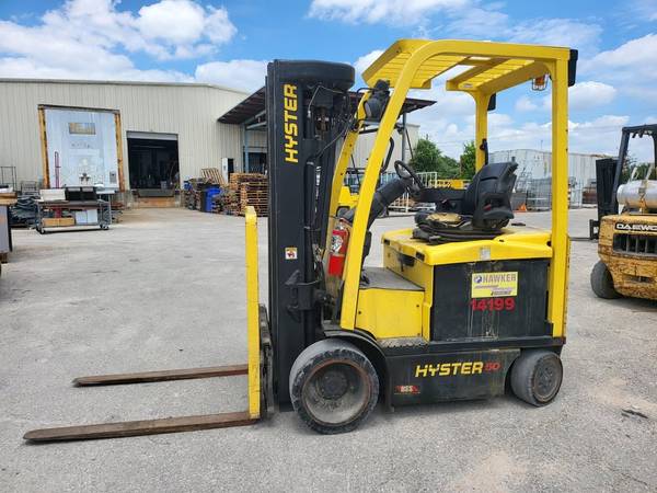 Hyster E50FN-30 Electric Forklift 5000 Pound Capacity 2014 1