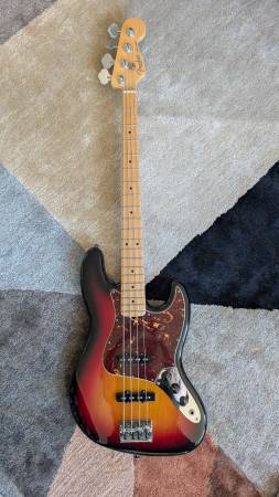 Fender American Standard Jazz Bass 2008 - Sunburst w/Maple