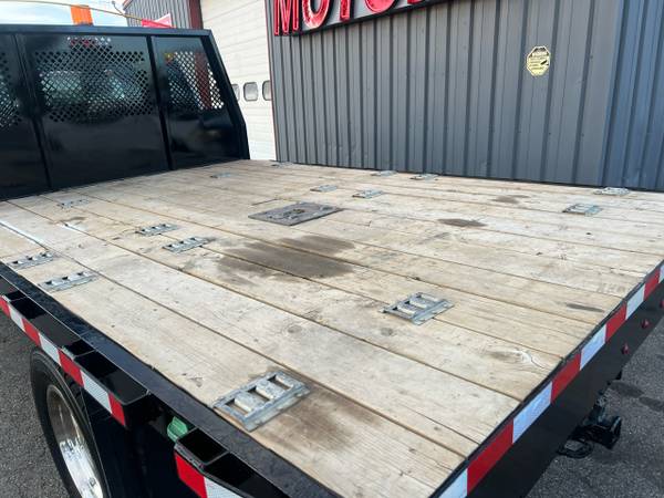 2022 Ford Super Duty F-550 DRW XL 4WD Crew Cab 203 WB 84 CA - $58,777 (322 W. Kathleen Ave.)63613796452227124