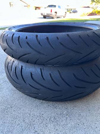 T31 Battlax Bridgestone Motorcycle Tires 1
