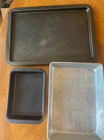 Baking pans 1