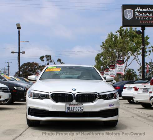 2019 *BMW* *5 Series *530e iPerformance Plug-In Hybrid* - $19,695 (Concesionario sin tarifa de basura)63623776426883122