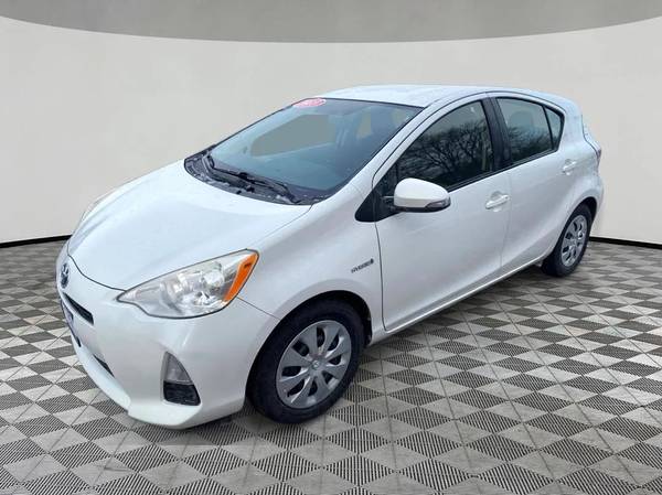 2013 Toyota Prius c - Financing Available! - $4,99963470621430017123
