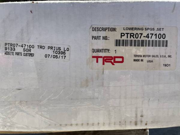 TRD Lowering Springs for Toyota Prius 1