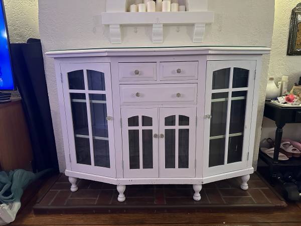 Solid Wood Sideboard / Buffet 1