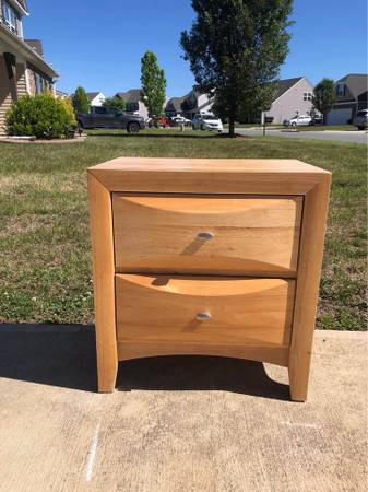 2 drawer night stand 1