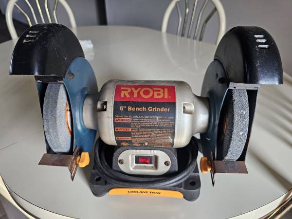 Ryobi 6" Work Bench Grinder 1