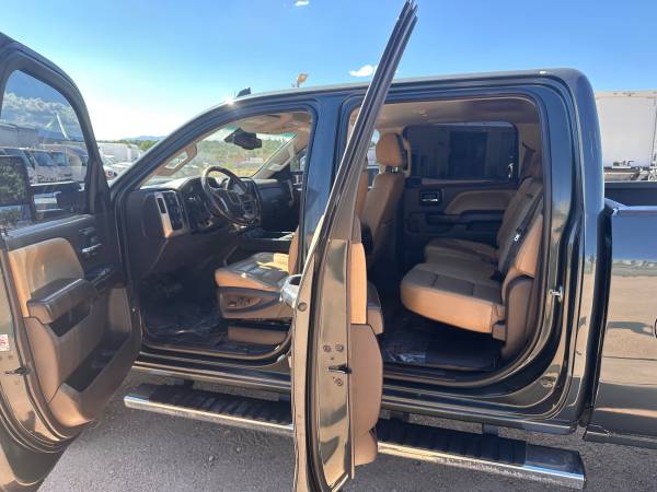 2017 GMC Sierra - 4WD - Photo 11