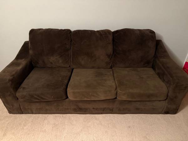 Free couch 1