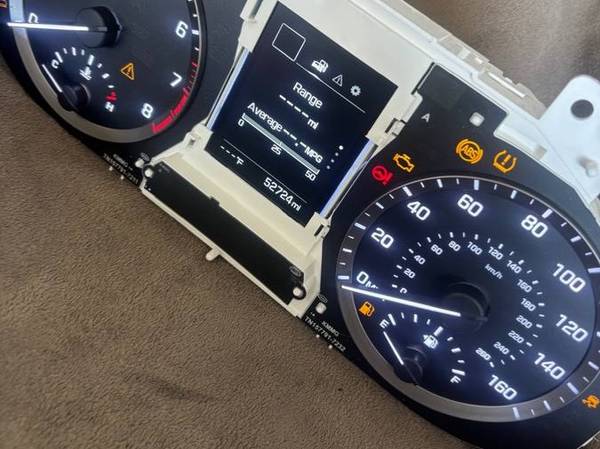 Speedometer Odo odometer gauge dash from 2018 Hyundai Santa Fe  Santaf 1
