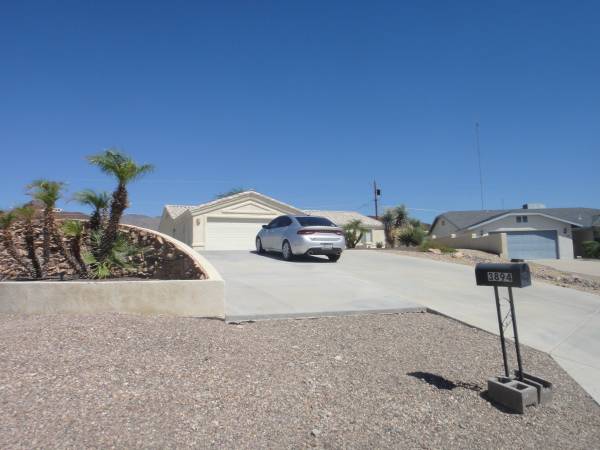 $1,800 / 3br - 1550ft2 - LOVELY HOME FOR RENT (LAKE HAVASU CITY)64038883024641122