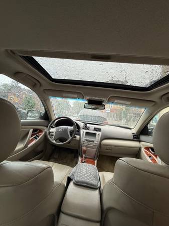 Camry híbrido Toyota 2010 - $5.995 (brooklyn)63618062123779121