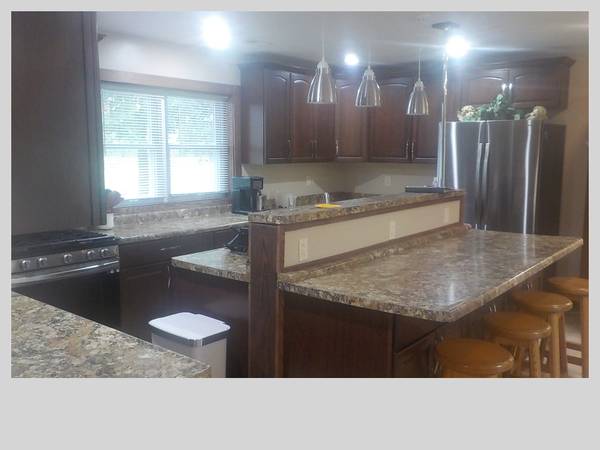 $995 / 3br - 2576ft2 - 3 Bedroom, 2 1/2 Bath, 2 Car. Lake Home 3mi South Underwood (Fergus Falls)64149669644673123