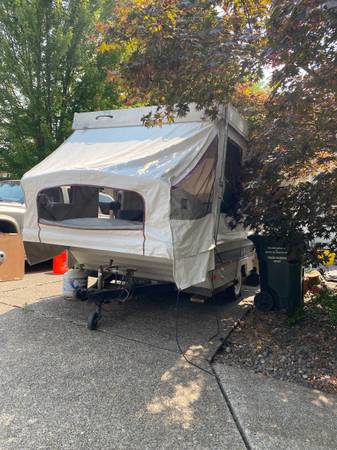 Pop up trailer 1