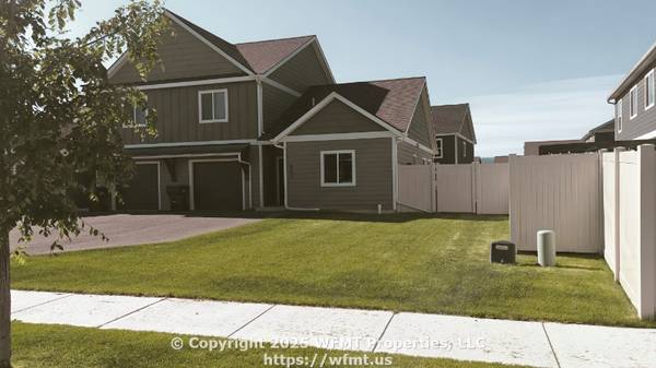 Very Nice, Spacious 3 Bed | 2.5 Baths Townhouse in Kalispell 1