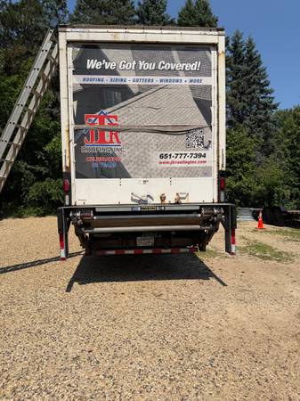 2018 Freightliner M2 106 - Photo 4
