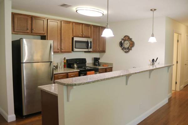 $2,310 / 1br - 1103ft2 - Central Air Conditioning, Patio/Balcony, Controlled Access/Gated (95 Filley St, Bloomfield, CT)63989073645059120