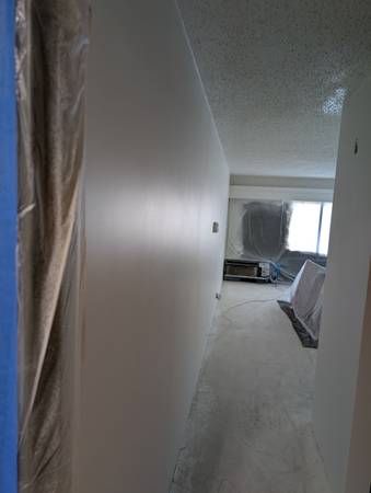 📍 Interior & Exterior Painting – Professional & Affordable 🎨 1