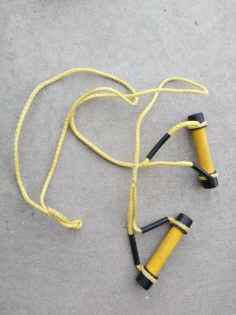 Double Ski Handles 1