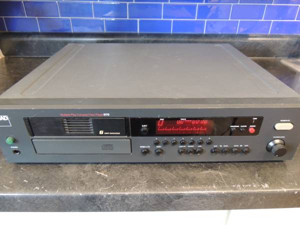 NAD 5170 6 & 1 CD Changer 1