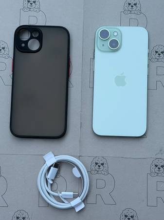 IPhone 15 128g Factory unlocked 1