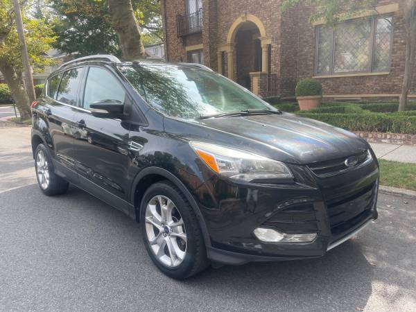 2014 Ford Escape Titanium AWD en excelente estado - $4,990 (Brooklyn NY)63441360866433122