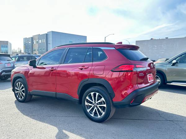 2022 TOYOTA COROLLA CROSS XLE AWD - $23,900 (Tony's Auto LLC)63470604529027123