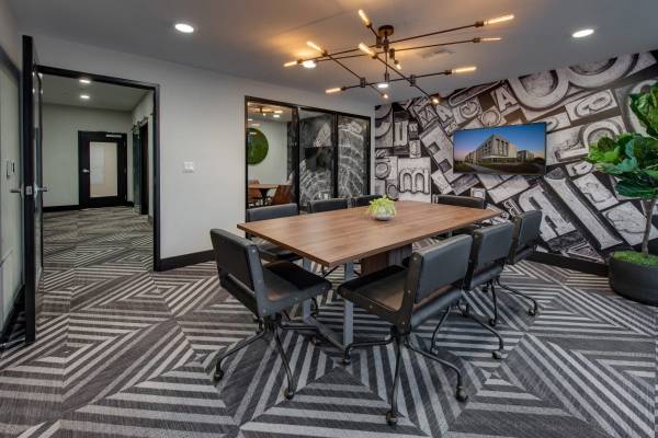 $4,400 / 2br - 272ft2 - In Milpitas, Privacy Roller Shades, 2bd 2ba (san jose downtown)63989800243971121
