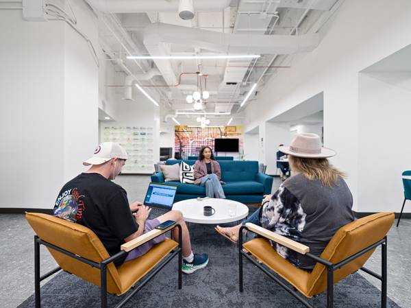 $639 Vibrant Office Space for Rent on Wacker (The Loop)63918415242627122