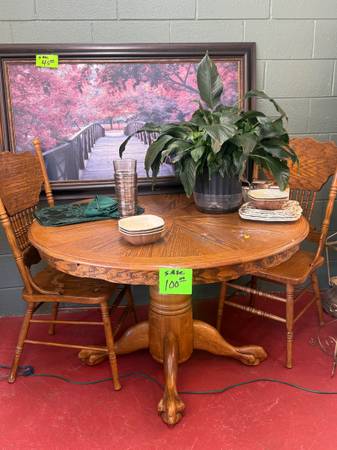 Solid wood round dining table set with 2 chairs 1