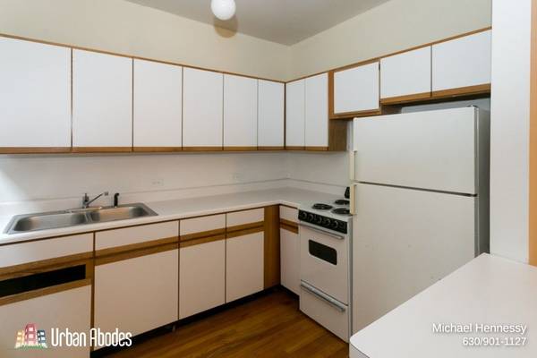 $1,395 / 400ft2 - Cool Studio, 1 Bath in Lakeview, Available: 10/1/2025 (Lakeview)63898985106819122