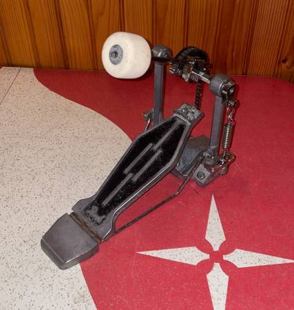 Pearl Chain Drive Bass Kick Drum Pedal! 1