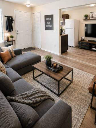 Ice-cold Central Air Conditioner and 1200 Square Feet 1