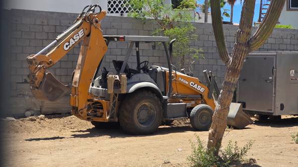 RETRO CASE 580 N---BACKHOE LOADER 1