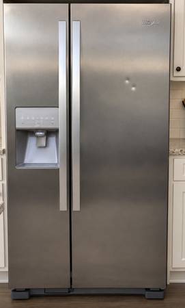 Whirlpool 21 cu.ft Stainless Steel Side-by-Side Refrigerator 1