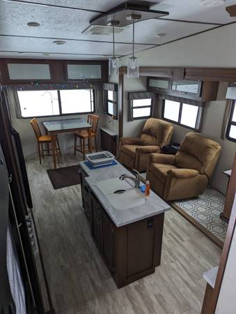 2019 Forest River Impression 3000RLS 35' 5th Wheel Upscale Glamping RV 1