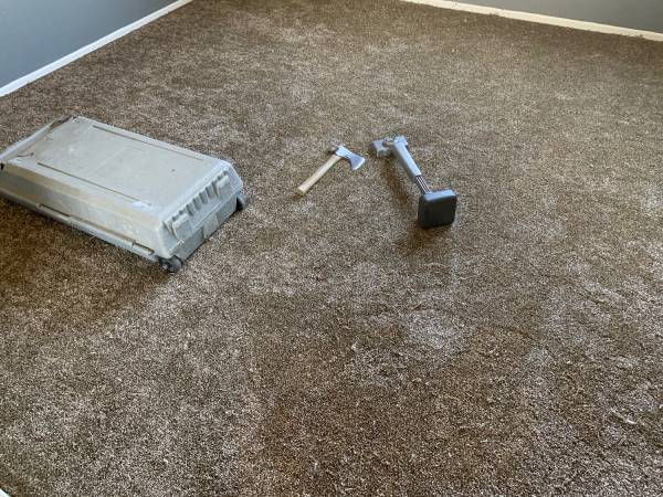 Carpet installation, repairs and removal 1
