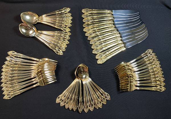 Gold 5 pc. Place Settings Service for 12 1