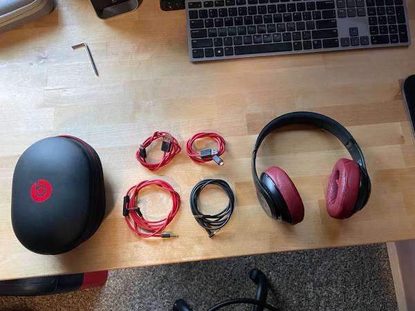 Beats Studio Wireless 1