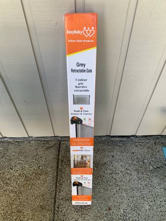 EasyBaby Grey Retractable Safety Gate 1