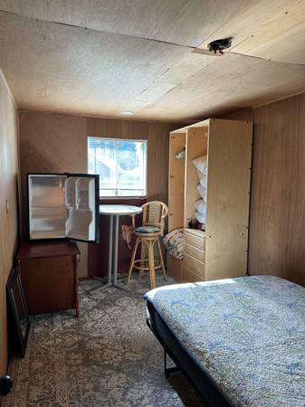 600 $ / 1 hab. - 0140 pies² - Habitación amueblada en propiedad comunitaria (Eugene)63373543613057121