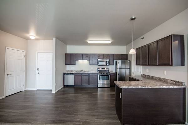 $900 / 613ft2 - Estudio, ¡Ubicado en West Fargo!, Acepta mascotas con depósito para mascotas (1400 12th St W, West Fargo, ND)63671856812547122
