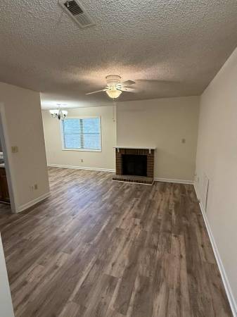 $1,000 / 2br - 850ft2 - TreeTops 2 Bed 2 Bath Condo.  W&D Inc. Move-In Today!63897185963779121