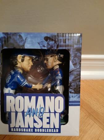 TORONTO BLUE JAYS - ROMANO JANSEN HANDSHAKE BOBBLEHEAD- NIB 1