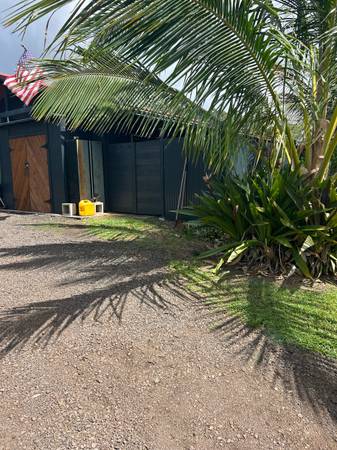 $1,950,000 / 3br - 1500ft2 - 4.4 acres ubicación privilegiada camino privado excelente vecindario (Lawai)63939533634435123