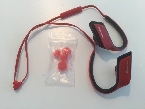 Panasonic WINGS Wireless Bluetooth In Ear Earbuds Earphones Headphones 1
